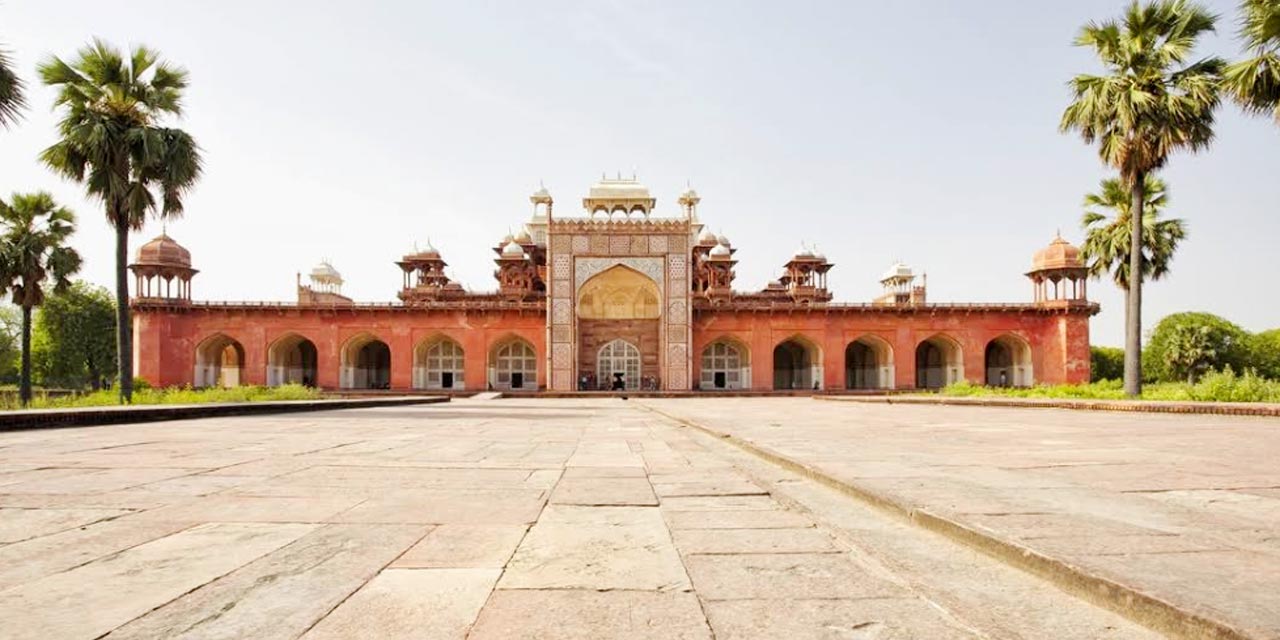 Akbar's Tomb, Agra