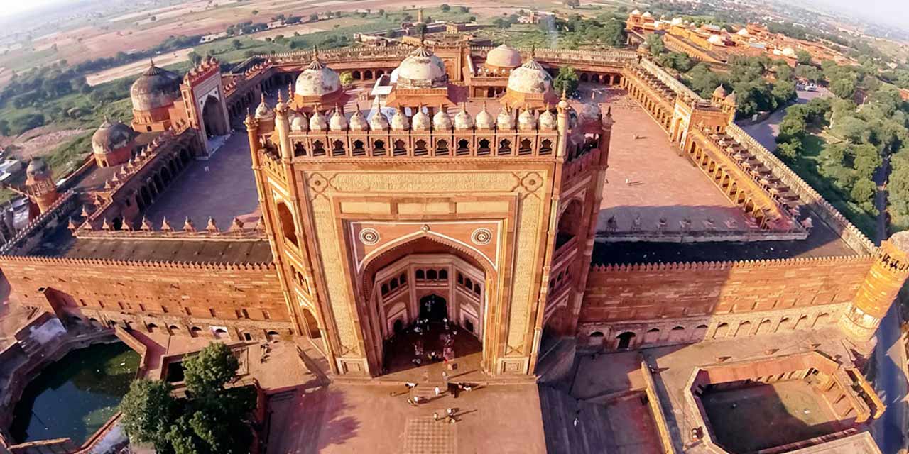 Fatehpur Sikri Fort Agra (Timings, History, Entry Fee, Images, Built by &  Information) - Agra Tourism 2023